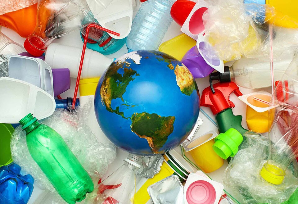 Die Netztal AG: Ihr Fachanbieter für Kunststoffverpackungs- und Spritzgussmaschinen